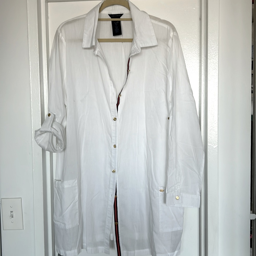 Long Tommy Hilfiger shirt